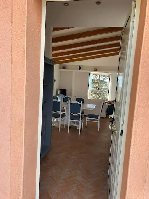 Villa Traversa 8, Aeroporto Cinisi